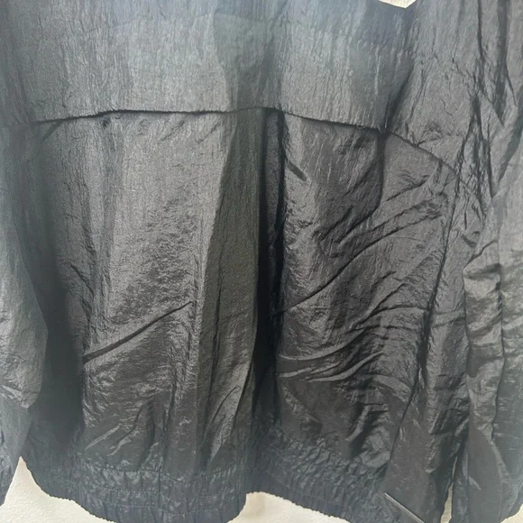 Vtg Umbro Windbreaker Half Zip Pullover With Zip In Hood Size XL - Picture 3 of 11